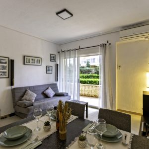 Cálido entresuelo a solo dos minutos de la playa