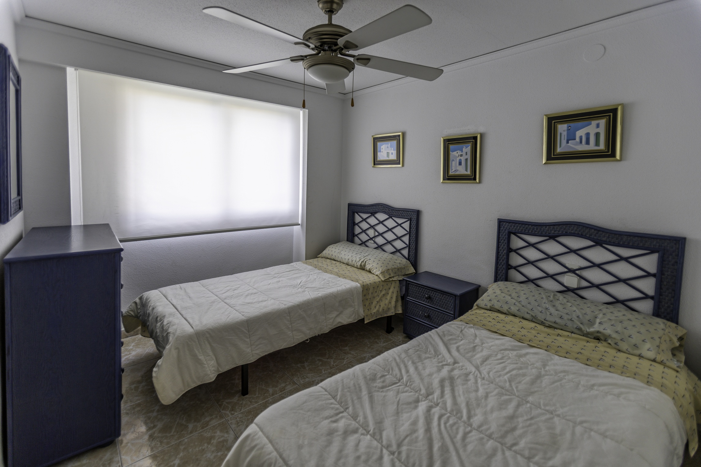 Apartamento en Tropicana Park con piscina, ideal para familias. - Imagen 17