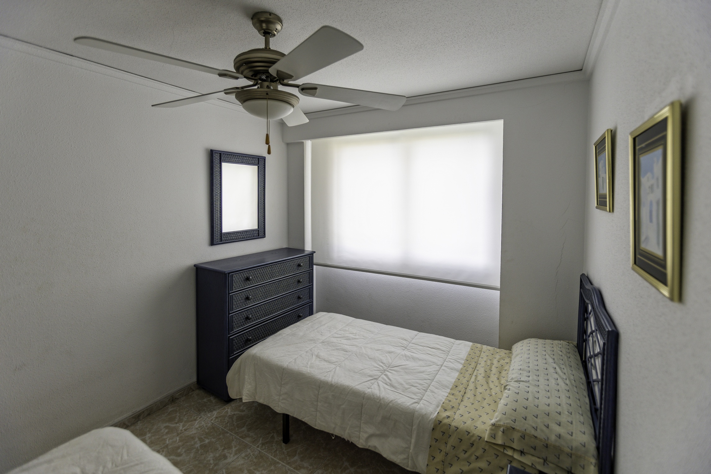 Apartamento en Tropicana Park con piscina, ideal para familias. - Imagen 15