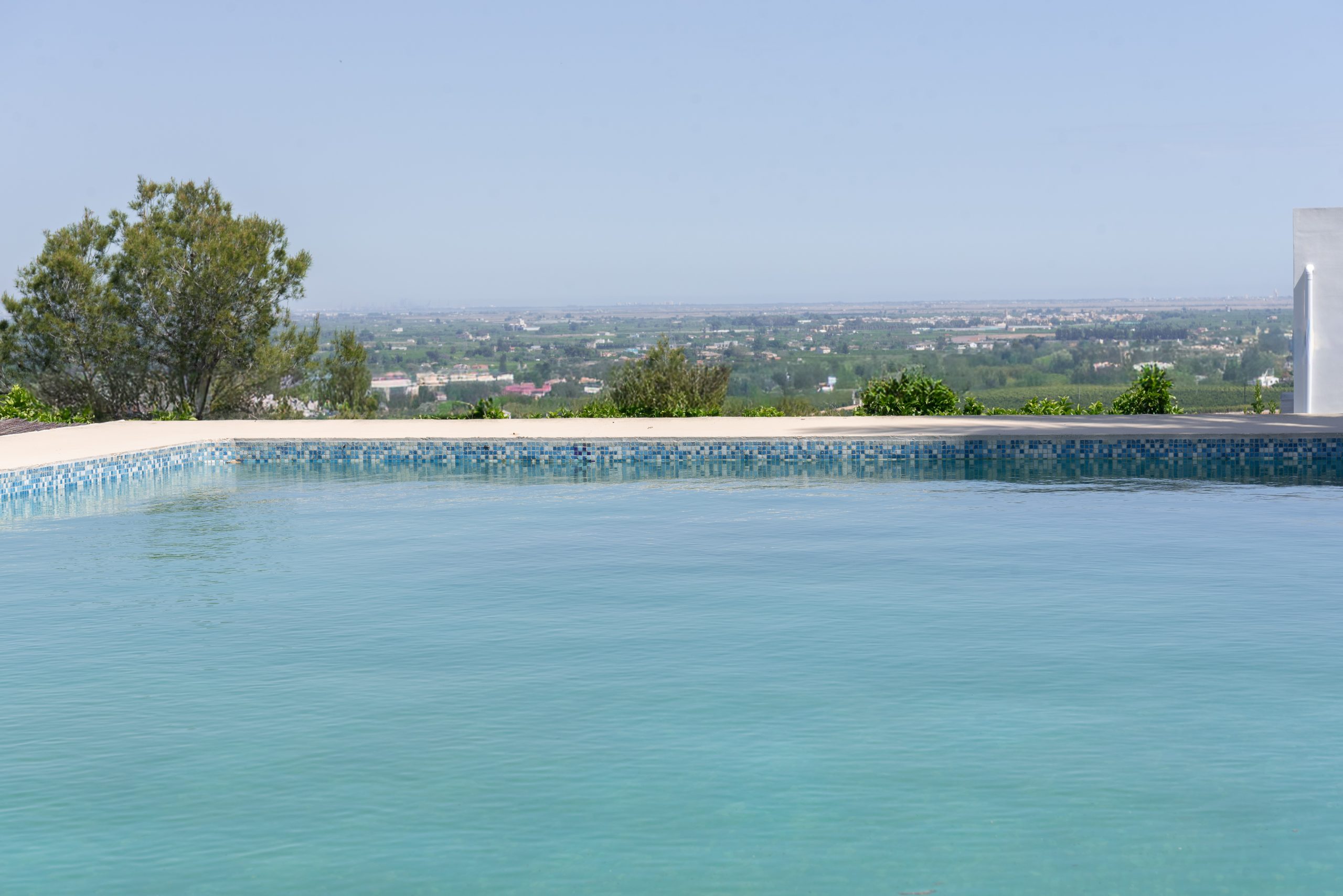 Villa Rosa: Chalet amplio con encanto y piscina, todo privado. - Imagen 31