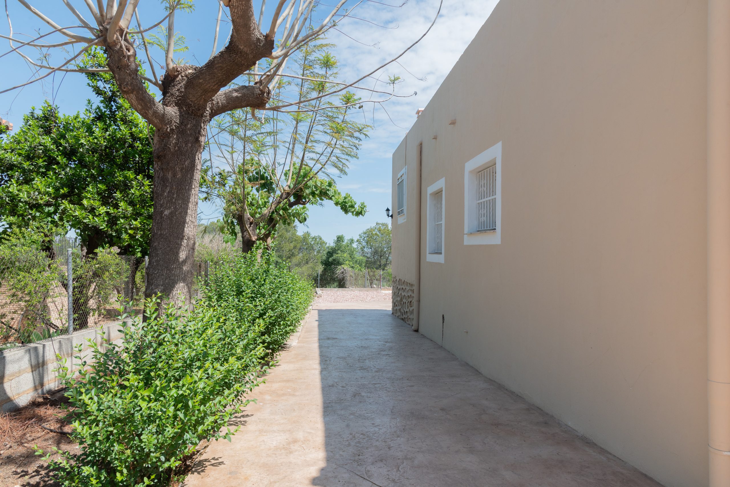 Villa Rosa: Chalet amplio con encanto y piscina, todo privado. - Imagen 13